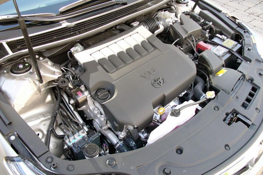  Toyota Avalon 2013 года  (фото 25 из 54)